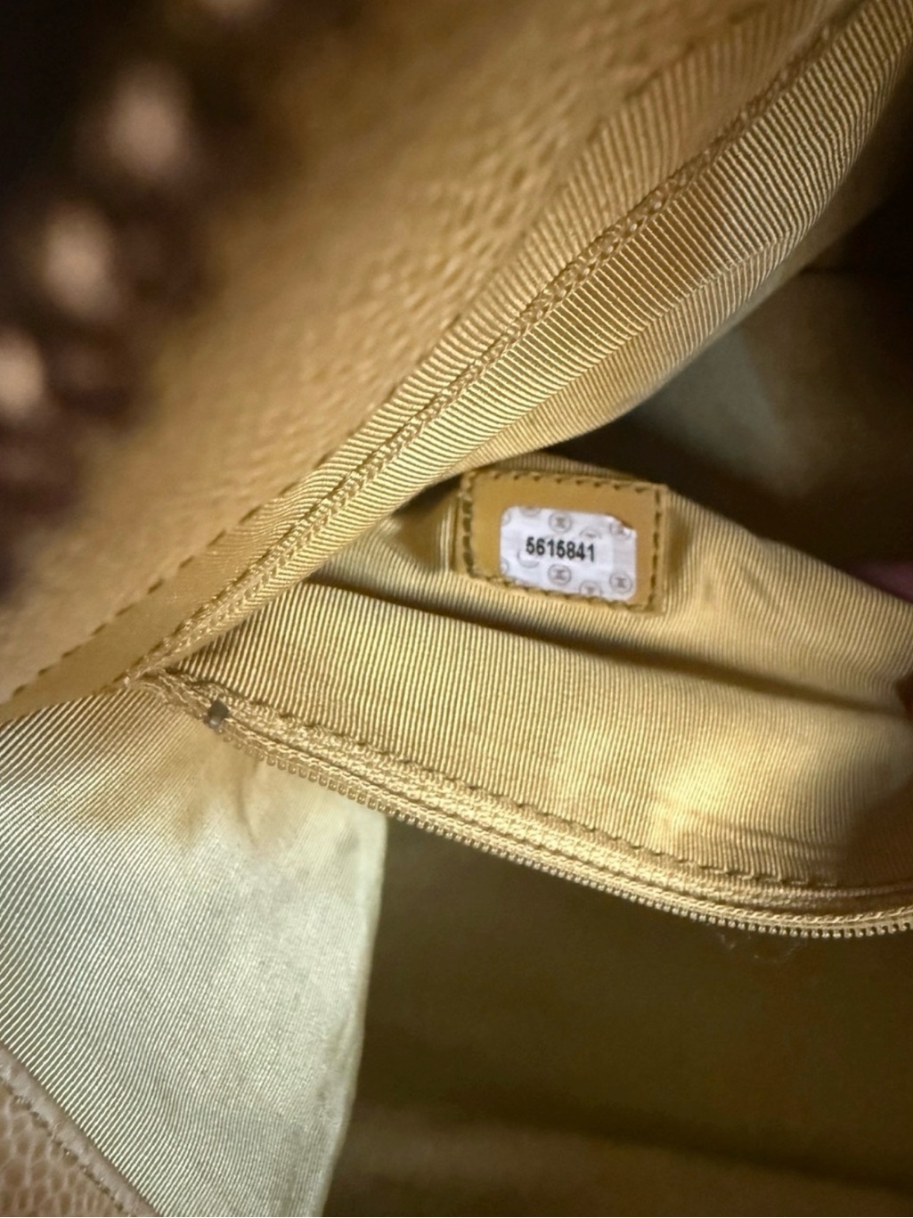 Vintage Chanel Olive Green Caviar Leather Cc Logo Shoulder Tote Bag — image 6 of 8